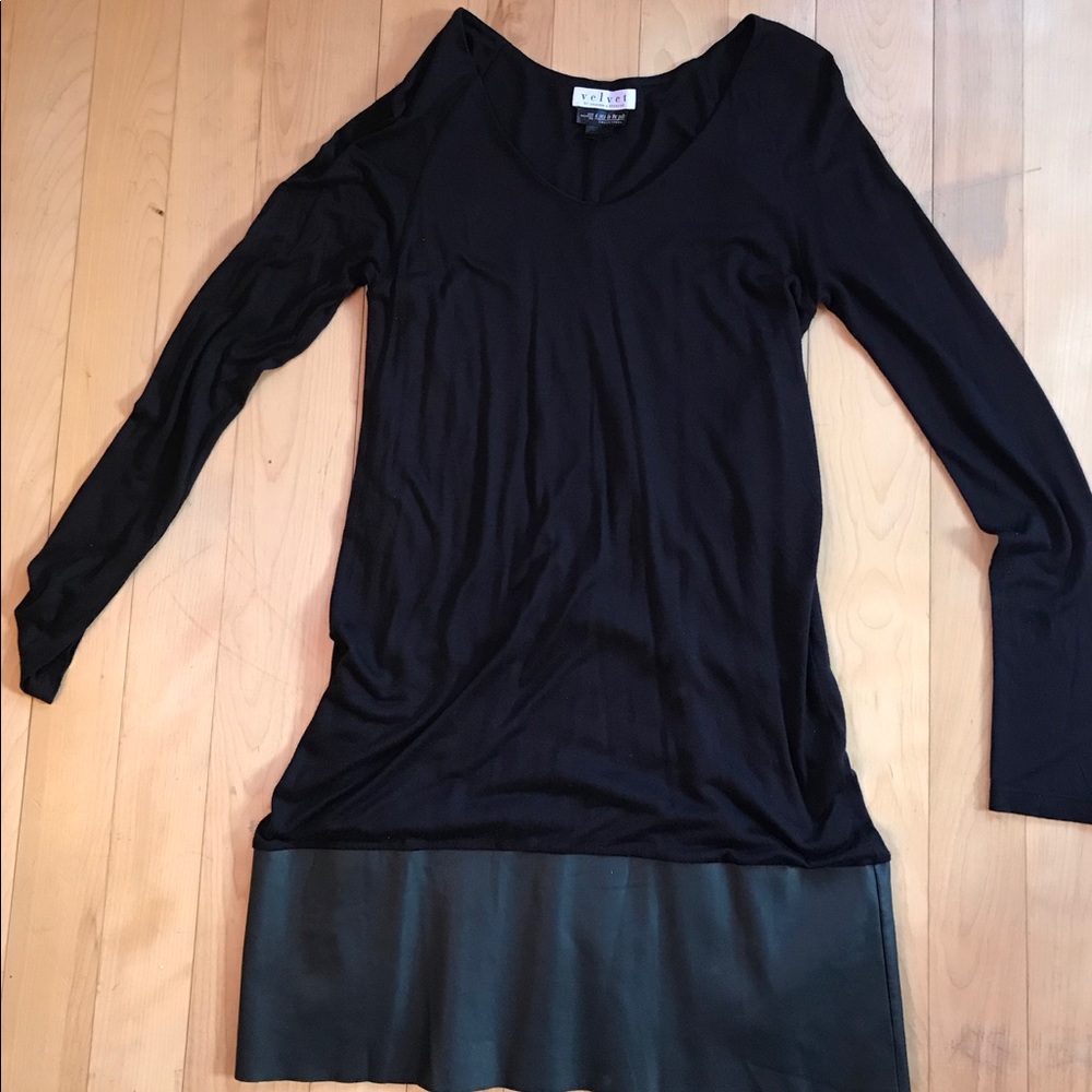 Velvet by Graham and Spencer Maternity Dress